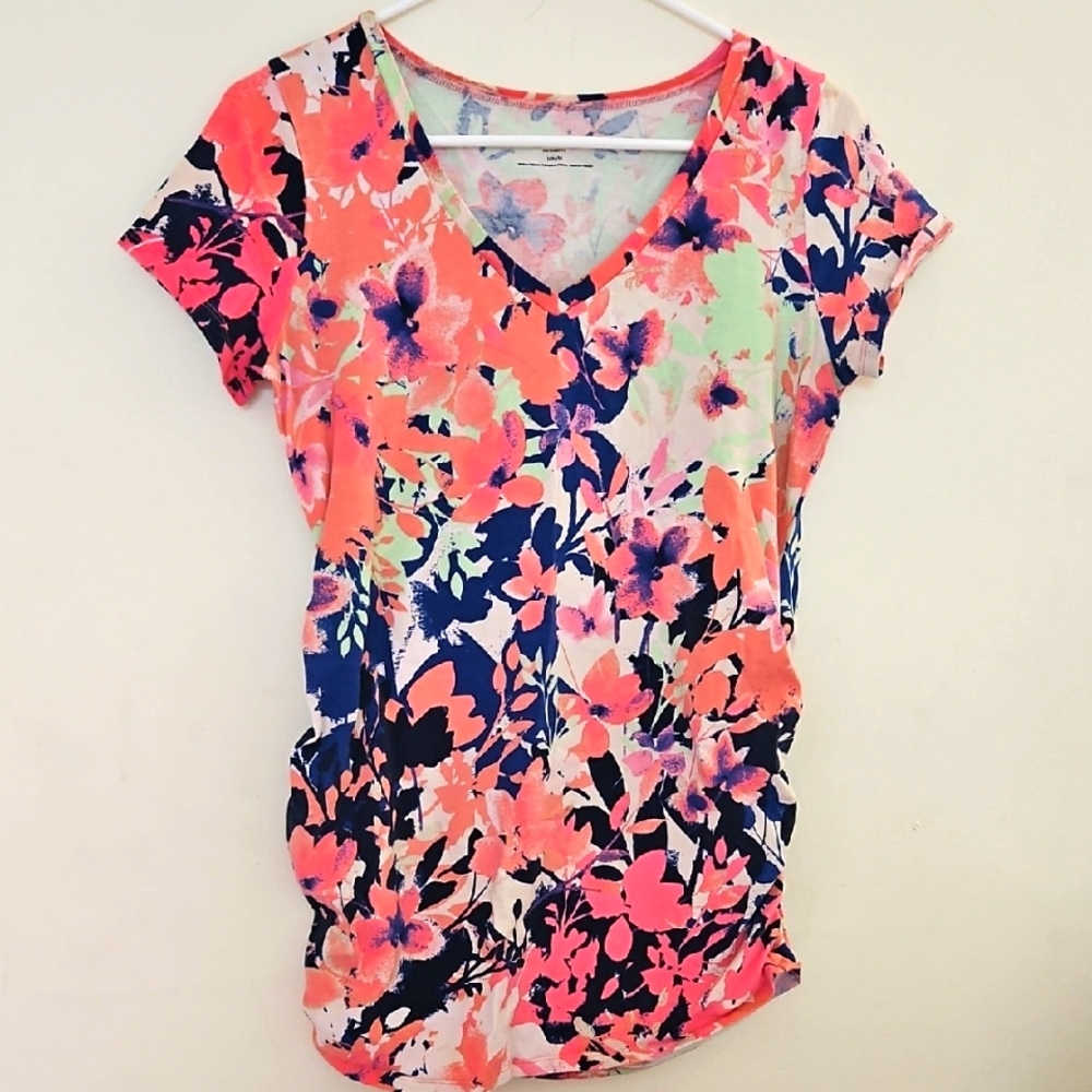 Medium Motherhood Maternity Pink‎ Graphic Short Sleeve Tee